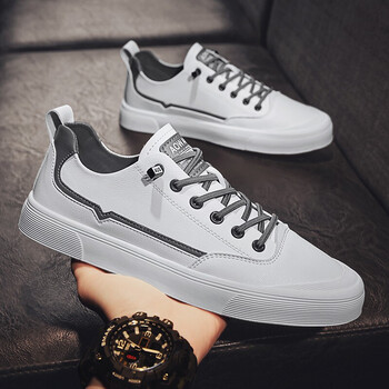 小白鞋男夏季透气薄款板鞋时尚一脚蹬薄底休闲潮鞋夏天配牛仔七分九分