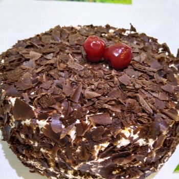 6寸黑森林红丝绒樱桃夹心