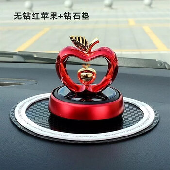 雷迪龙(retfgtu)汽车摆件太阳能苹果香水女车载内饰高档车上装饰用品