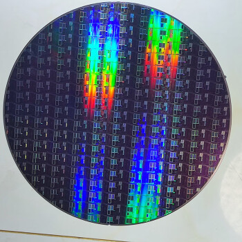 MicroLED芯片图片