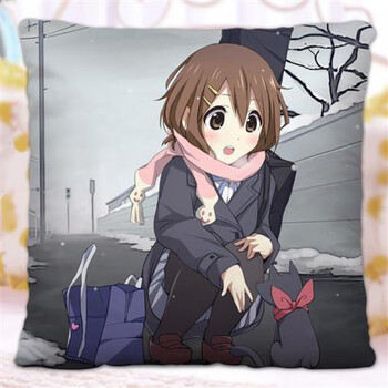 平泽唯轻音少女周边抱枕 二次元动漫双面图案靠枕头礼物 平泽唯02