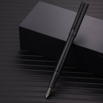 钢笔学生日常书写练字书法铱金钢笔男女生时尚商务墨水笔8210 黑色