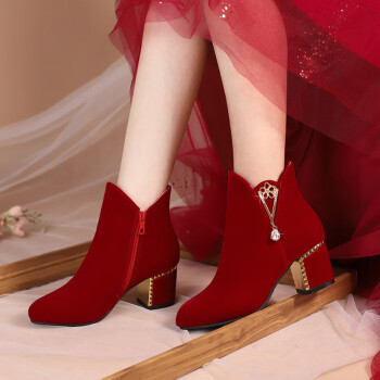 结婚秀禾婚鞋冬季女新款新娘鞋短靴红色加绒中式粗跟红鞋子v形水滴款5