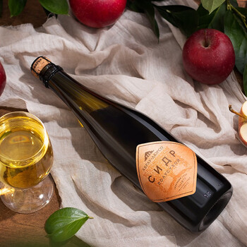 俄罗斯国家原瓶进口采用传统的法国技艺阿伯朗起泡苹果酒750ml天然气