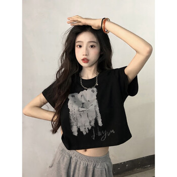 劳希尼夏季高中女生t恤女短款露腰大学生穿小熊短袖正肩体恤设计感