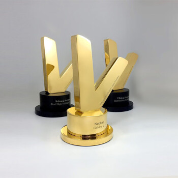 金属特殊造型设计奖杯艺术创意定制企业精英团队荣誉优秀员工异形奖杯
