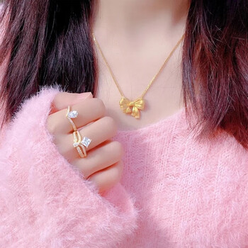 艾朵唯520礼物送男女友黄金蝴蝶结项链女足金在逃公主吊坠时尚套链