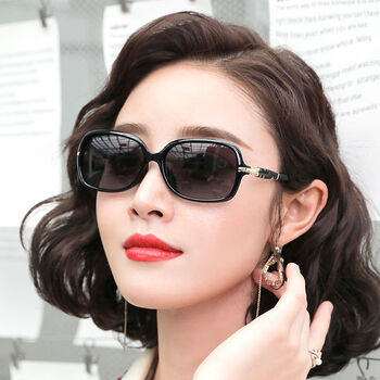 迪亚龙小框太阳镜女小脸款小号优雅偏光太阳眼镜长脸小脸墨镜女黑框