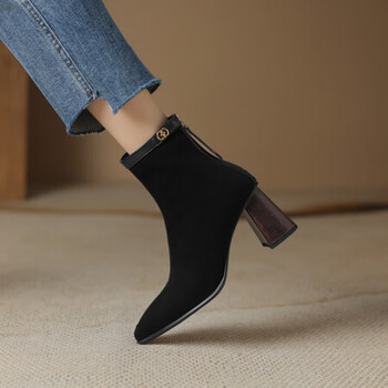 qitata他她韩版时尚短靴女及踝靴秋2023年新款磨砂后拉链女靴子黑色单