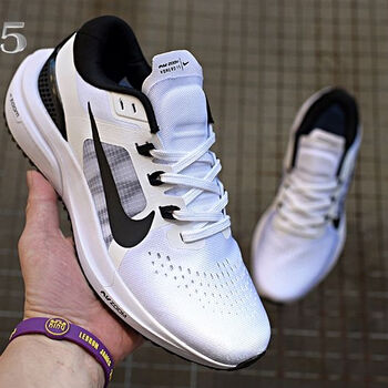 登月跑鞋v15代马拉松zoom飞马跑步鞋学生冬季运动鞋缓震轻便白黑41