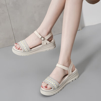 大码4143厚底女凉鞋小码夏季松糕年新款胖脚宽肥鞋一3608米白色44