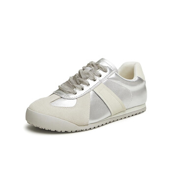 天美意(teenmix)平底复古阿甘德训鞋运动鞋女小白休闲鞋2024春新款kg