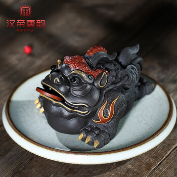 汉帝唐韵宜兴紫砂茶宠摆件三足金蟾蜍纯手工鸿运当头茶道摆件可