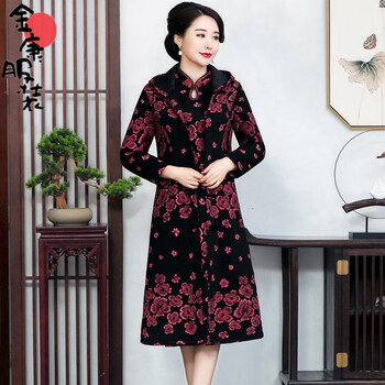 婚宴妈妈装喜婆婆婚礼时尚礼服两件套胖太太红色套装减龄民族风旗袍
