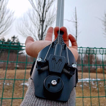 网红蛛丝发射器蜘蛛侠发射器黑科技喷射器喷蜘蛛网手腕式玩具吐丝器