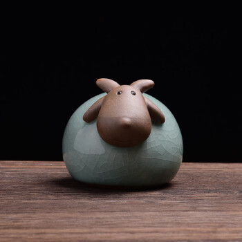 陶瓷牛摆件牛可爱萌牛酒柜桌面装饰生日礼物十二生肖牛工艺品牛三圆形