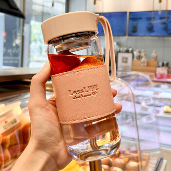 御卡爵高颜值玻璃杯高硼硅耐热带茶隔杯子男2022新款网红单层水杯女