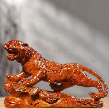 桑泰龙樾花梨木雕虎啸山河实木雕刻十二生肖老虎摆件家居客厅办公室