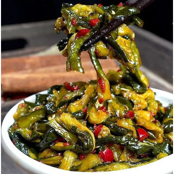 佬食仁皇冠脆爽黄瓜皮瓶装腌黄瓜下饭菜咸菜瓶装香辣即食菜榨菜酸辣