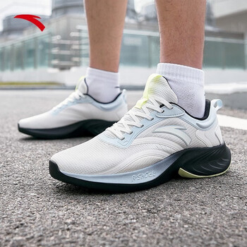 安踏(anta)运动鞋男毒刺se专业减震跑步鞋男夏季网面透气回弹学生鞋子