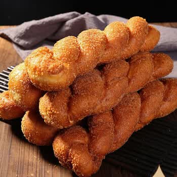 爆浆酸奶大软麻花面包夹心加馅网红休闲小零食早餐小吃点心酸奶口味大