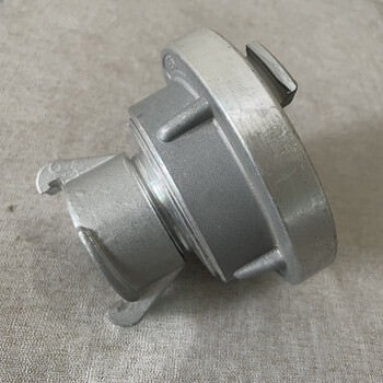 军雪馨森林消防水带接口1.