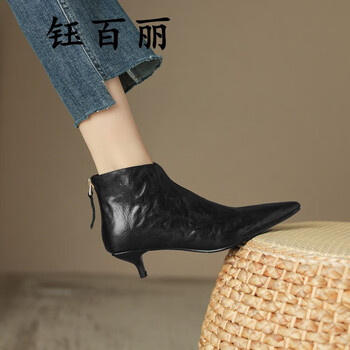 钰百丽女鞋头层软羊皮v口小跟短靴女四季单靴及踝靴时尚性感尖头猫跟