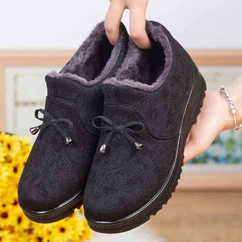 老太太棉鞋冬天穿的中老年人妈妈鞋老北京女保暖加绒防滑厚底加厚鞋外