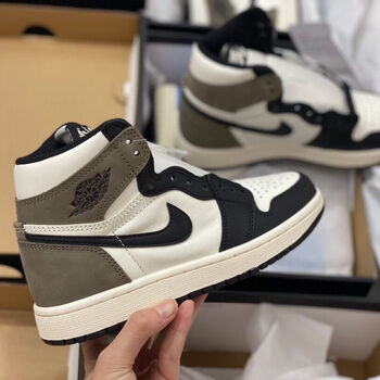 男士夏季aj1高帮黑棕aj1小倒钩男女同款学生休闲复古篮球鞋主图摩卡36