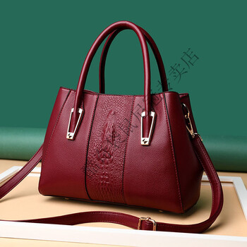 女包包包女大容量手提包2023新款潮时尚单肩斜挎包真软皮中年酒红色