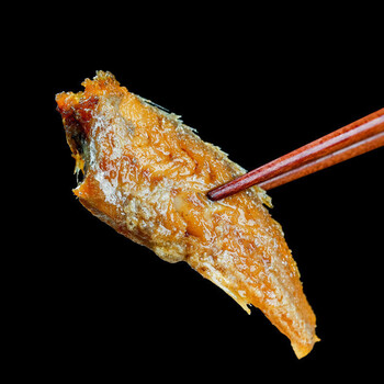 鲜有志海婷带鱼罐头五香即食黄花鱼罐头下饭菜香辣刀鱼罐装小海鲜 400