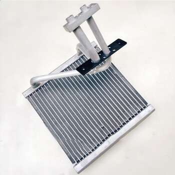 鸿军(hong jun)军车汽车配件eq2050东风猛士空调暖风蒸发器箱散热81c