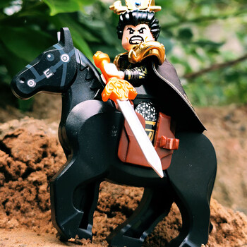 百乐高三方三国小侠刘备关羽张飞曹操吕布拼装积木小人仔玩具礼物