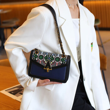 k轻奢女包单肩包斜挎包女生豆腐包链条托特包送女生礼物 黑蓝色