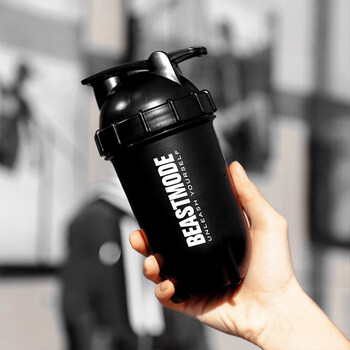 蛋白粉摇摇杯摇摇杯健身杯子奶昔杯搅拌蛋白粉杯香蕉杯黑武士560ml杯