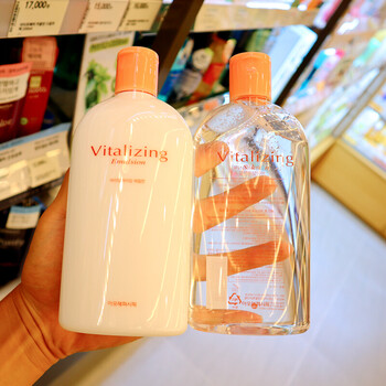 爱茉莉水乳套装爽肤水柔肤水乳液保湿补水滋润310ml简装乳液柔肤水