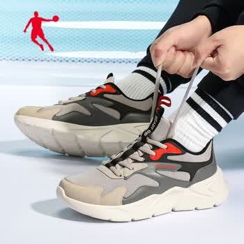 乔丹男鞋运动鞋男跑步鞋秋季网面透气慢跑鞋户外休闲鞋旅游鞋子男