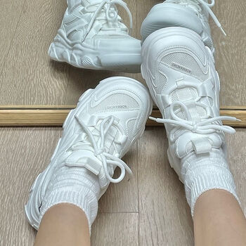 女鞋2023年新款春季老爹鞋女圆头百搭运动鞋女增高耐磨纯白显脚小白色