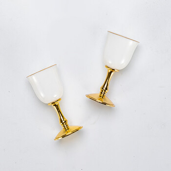 白酒杯小酒杯10ml小酒杯国酒杯一口杯烈酒杯高脚杯陶瓷酒具家用白酒杯