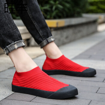 过新年穿的红色休闲鞋好穿大红色本命年鞋子男牛年回家过年红鞋潮免系