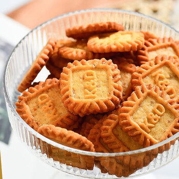 关注店铺联系客服昕仪食品专营店生椰拿铁小方饼干海盐芝士厚乳小包装