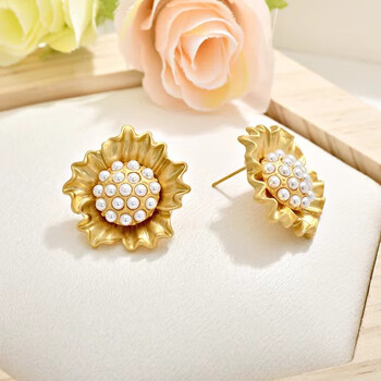 圣诺ssnor向阳中古2023新款气质精致太阳花向日葵珍珠花朵耳钉耳饰女