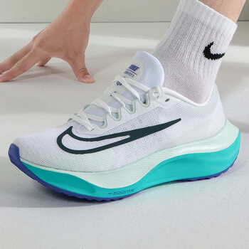 耐克（NIKE）男鞋2023冬季新款ZOOM FLY马拉松跑步鞋轻便休闲鞋 CT2405-400/ZOOM FLY 3 40