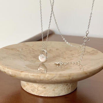 坚银韩国日本小巧爱心吊坠项链女韩版时尚轻奢气质锁骨链颈链潮9259xl