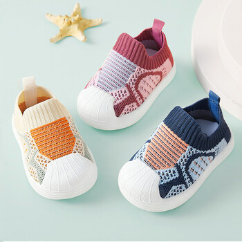 宝宝学步鞋春秋季软底防滑地板鞋男童女童单鞋儿童休闲鞋婴幼儿深红色