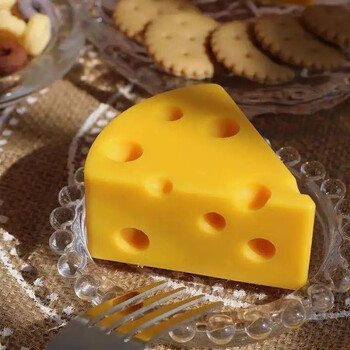 语贝佳奶酪香薰蜡烛手工伴手礼物生日送闺蜜女友可爱少女心小众情调