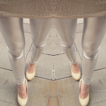 春春秋闪亮银色打底裤欧美pu仿皮亮皮金色女黑九分裤紧身显瘦仿皮裤sn