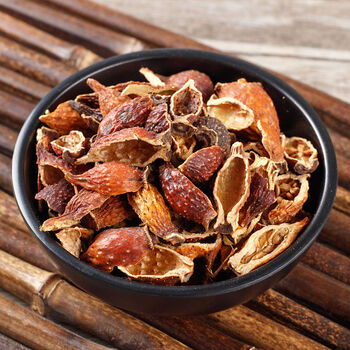 精选野生金樱子肉糖果金英子刺梨子肉泡酒药材糖罐新鲜去籽刺榆子