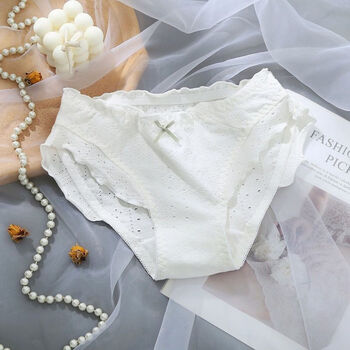 女生内裤少女棉中腰日系清新9-16岁学生女士无痕三角短裤头 白色 6641