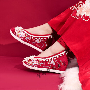 红色汉服鞋女古风结婚中式新娘婚鞋红色秀禾鞋平时可穿增高珍珠绣花鞋